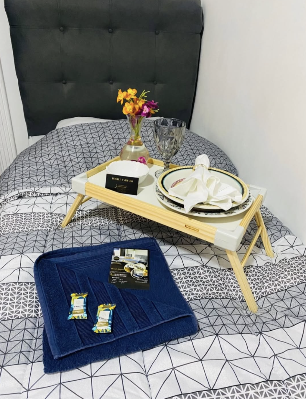 Café da manhã servido no quarto