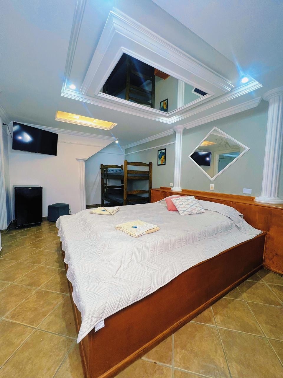 Quarto amplo para família